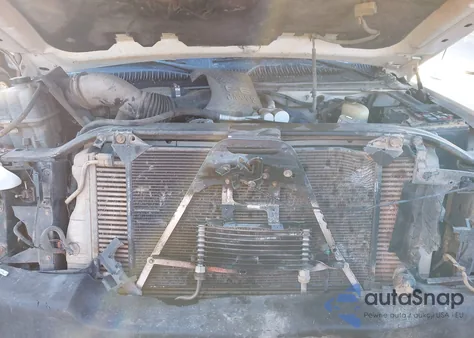 2001 Chevrolet Silverado 2500Hd Lt from USA, damaged, VIN 1GCHK23121F177080